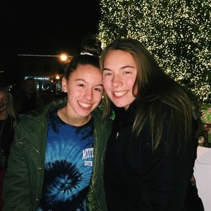 Meet your Posher, Ariana